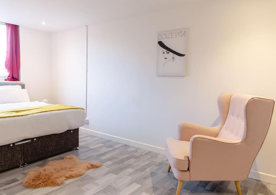 Ferienwohnung 2 Bed With Free Parking London Exterior foto